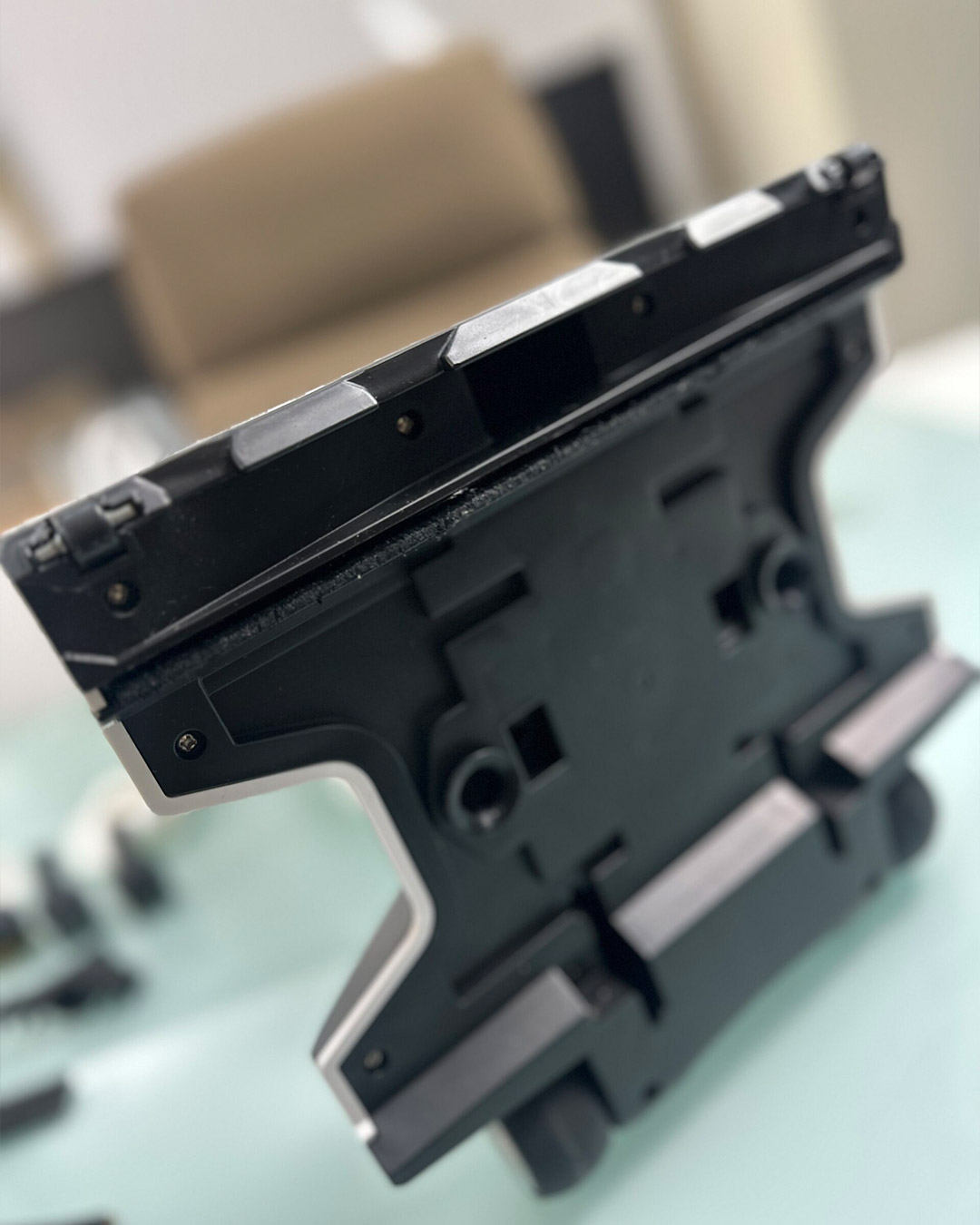 polti-vaporetto-3-clean-buharli-vakumlu-dik-elektrikli-supurge-012